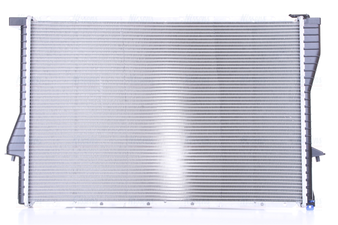 Engine cooling radiator Nissens 60754A