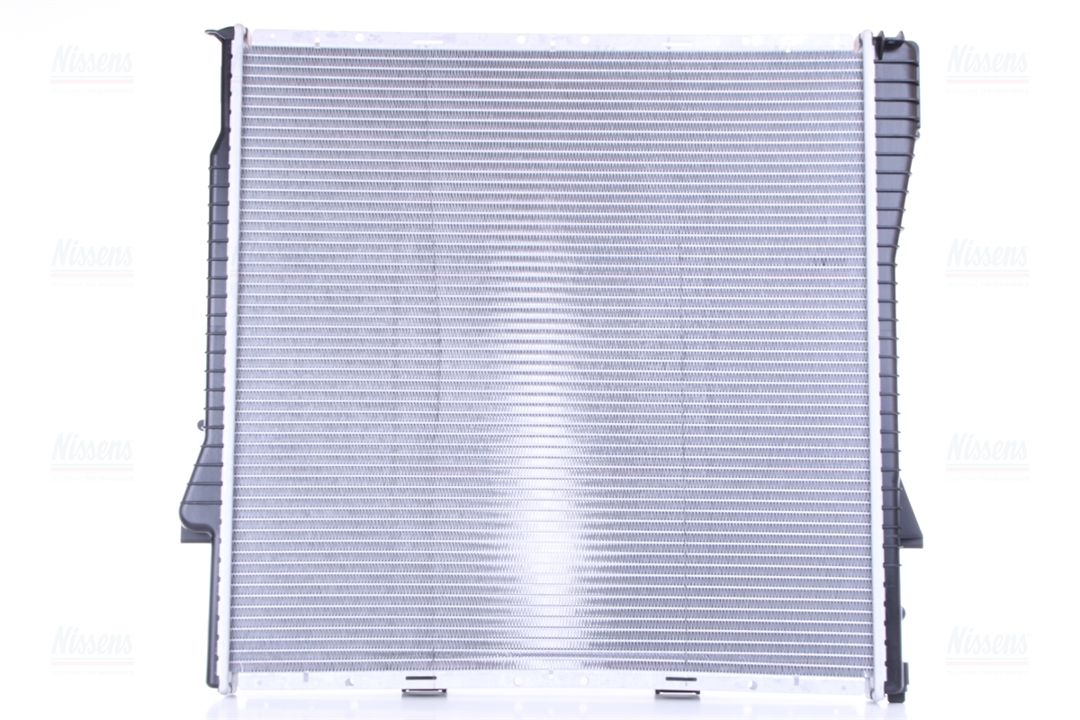 Engine cooling radiator Nissens 60787A