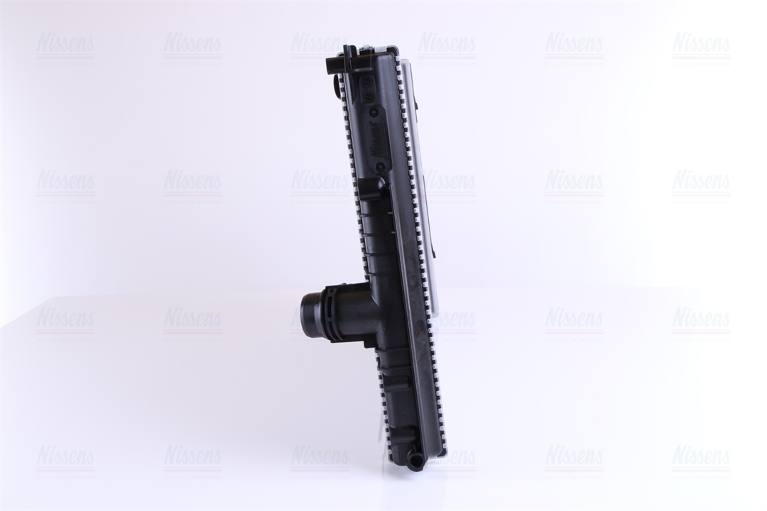 Engine cooling radiator Nissens 60814