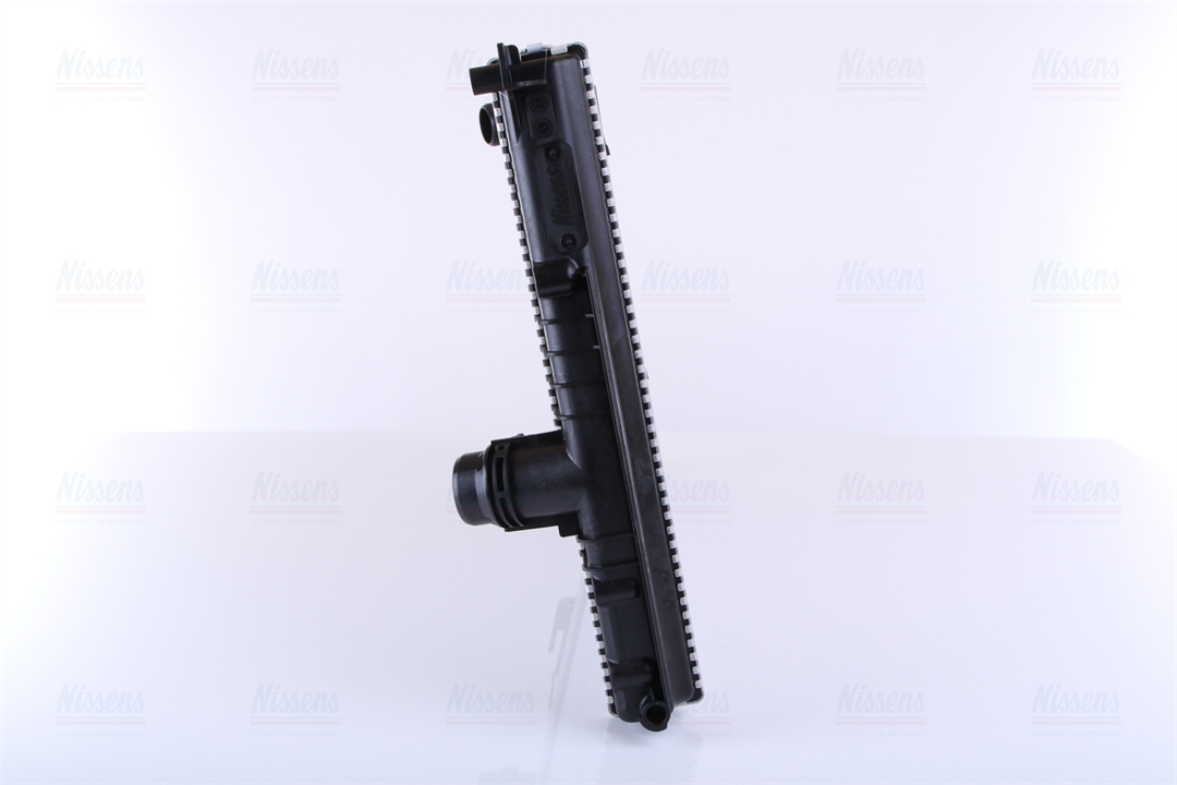Engine cooling radiator Nissens 60815