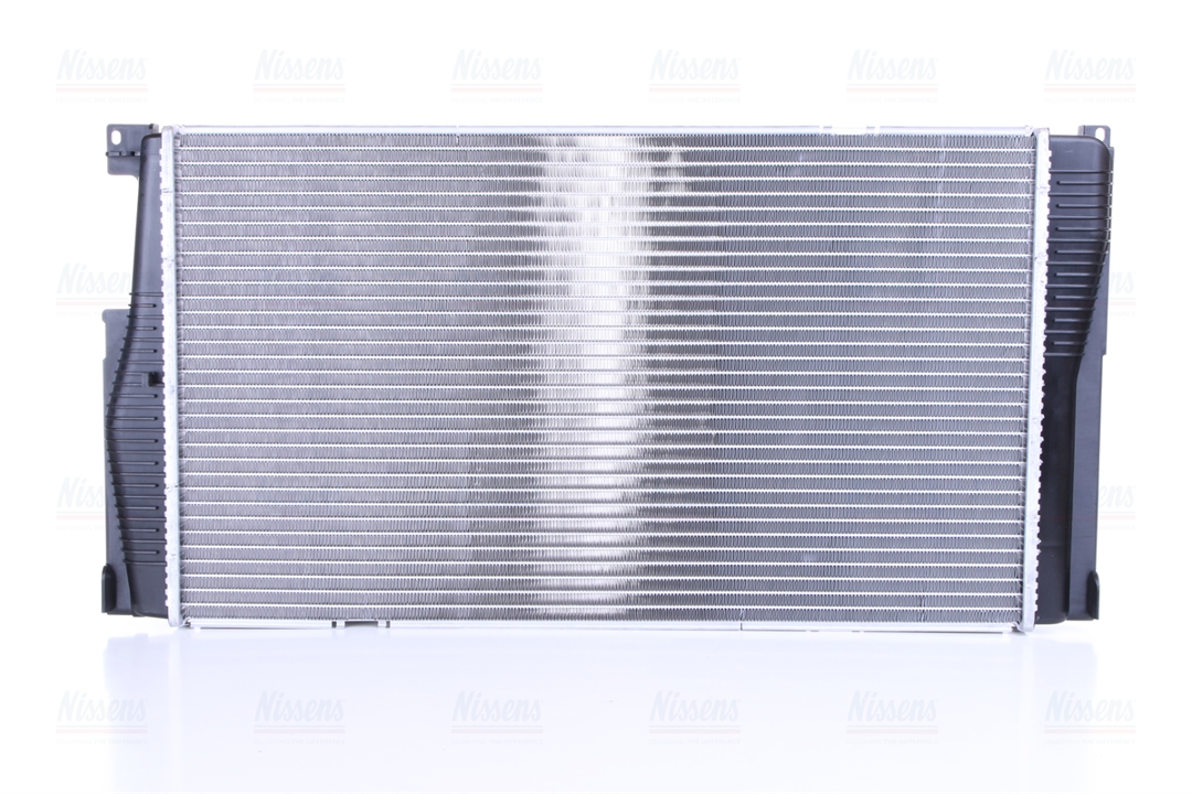 Engine cooling radiator Nissens 60836