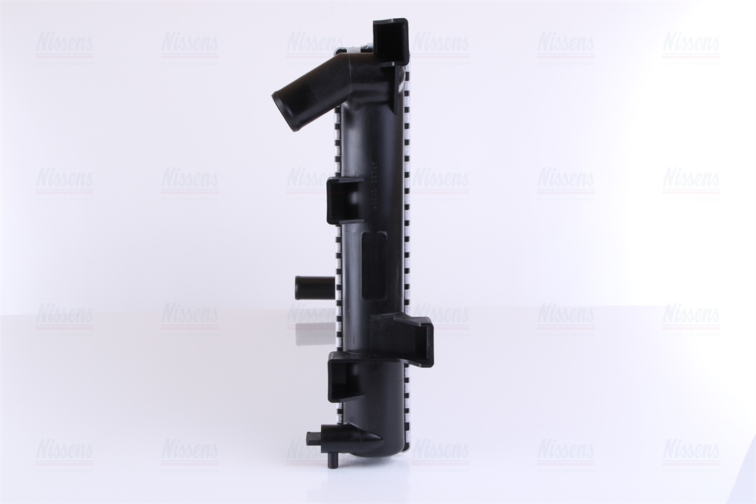 Engine cooling radiator Nissens 60985