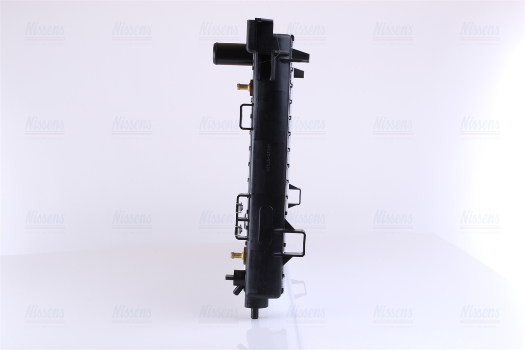 Engine cooling radiator Nissens 60999A