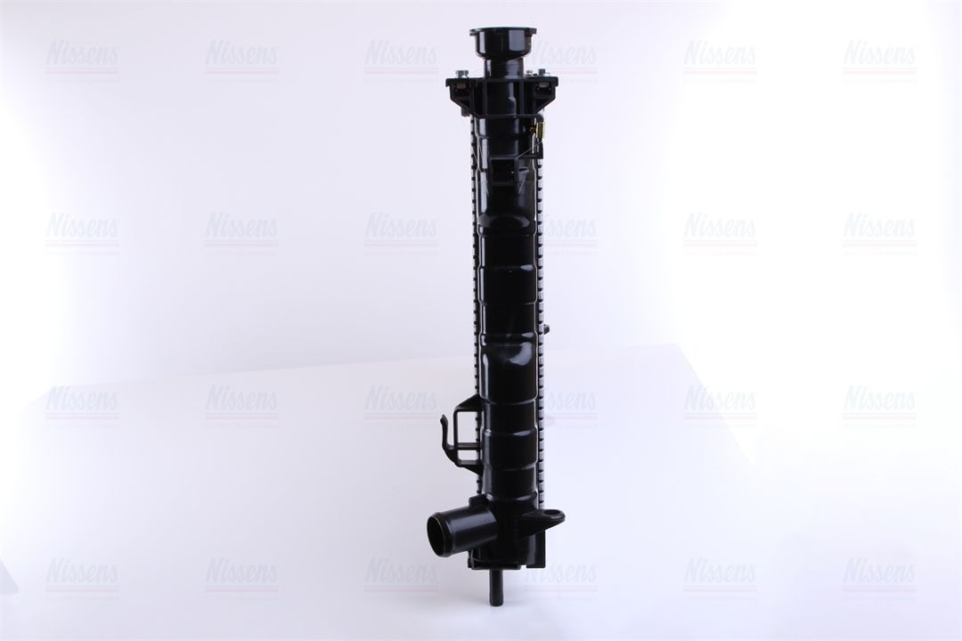Engine cooling radiator Nissens 61004