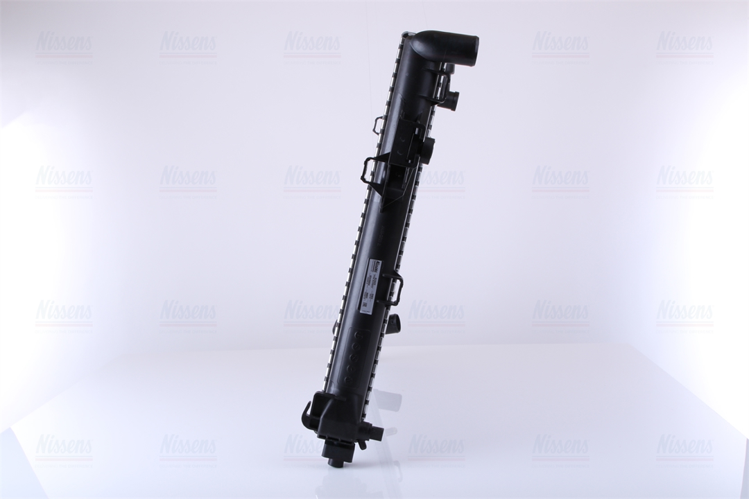 Engine cooling radiator Nissens 61023