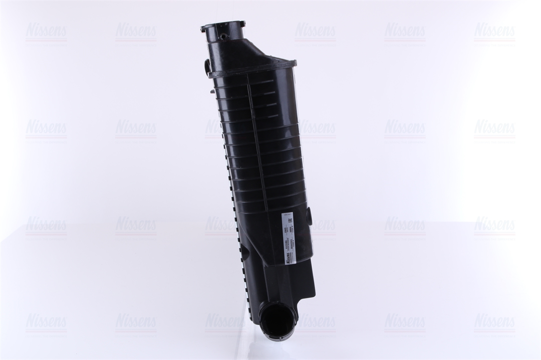 Engine cooling radiator Nissens 61318A