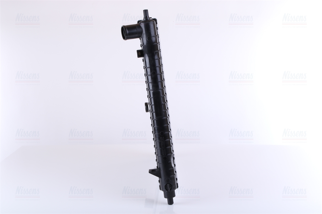 Engine cooling radiator Nissens 61635