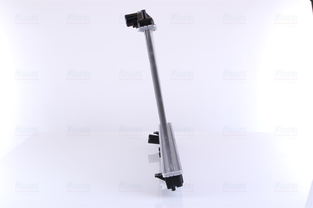 Engine cooling radiator Nissens 61638