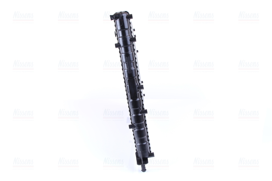 Engine cooling radiator Nissens 61767
