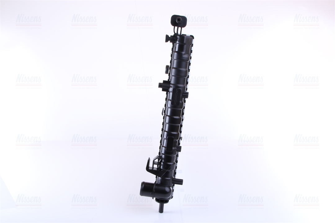 Engine cooling radiator Nissens 617862
