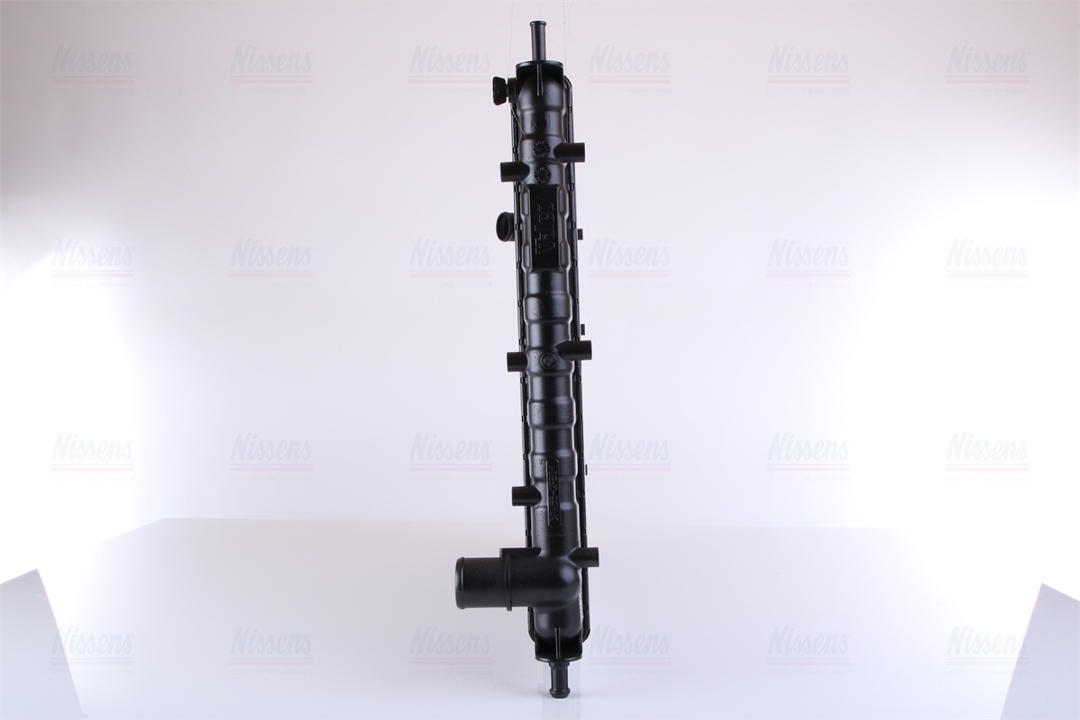 Engine cooling radiator Nissens 61791