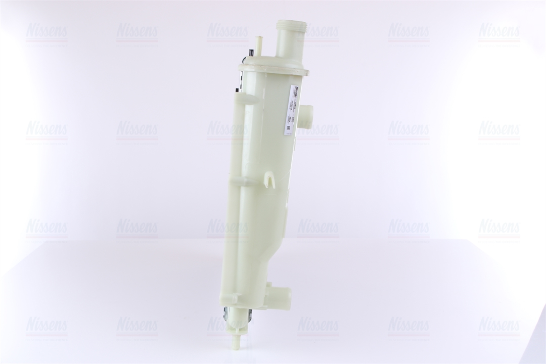 Engine cooling radiator Nissens 61808