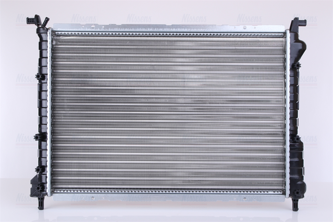 Engine cooling radiator Nissens 61804