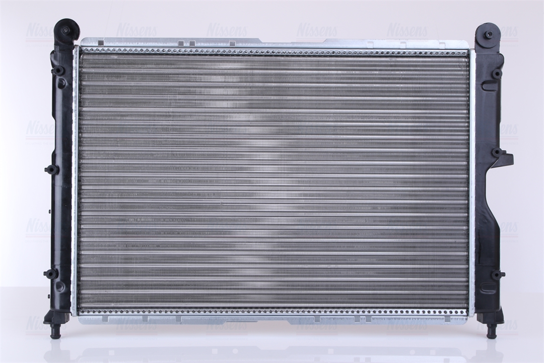 Engine cooling radiator Nissens 61816