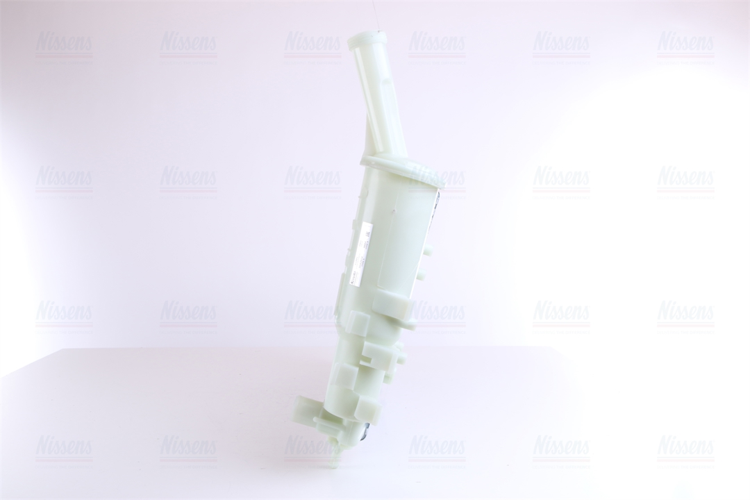 Engine cooling radiator Nissens 61881