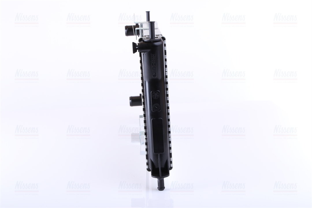 Engine cooling radiator Nissens 617731