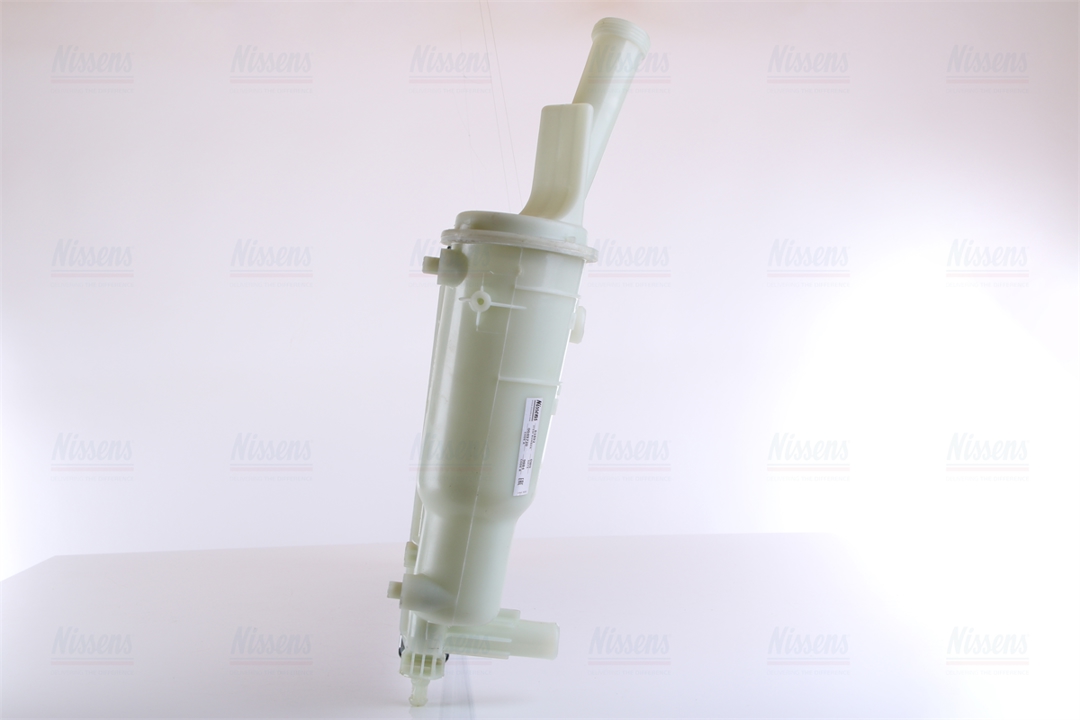 Engine cooling radiator Nissens 61892