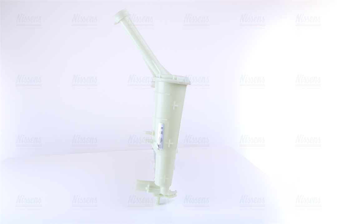 Engine cooling radiator Nissens 61898