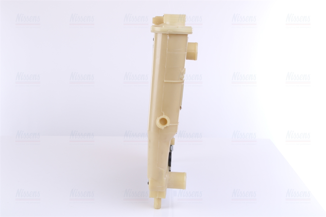 Engine cooling radiator Nissens 61930
