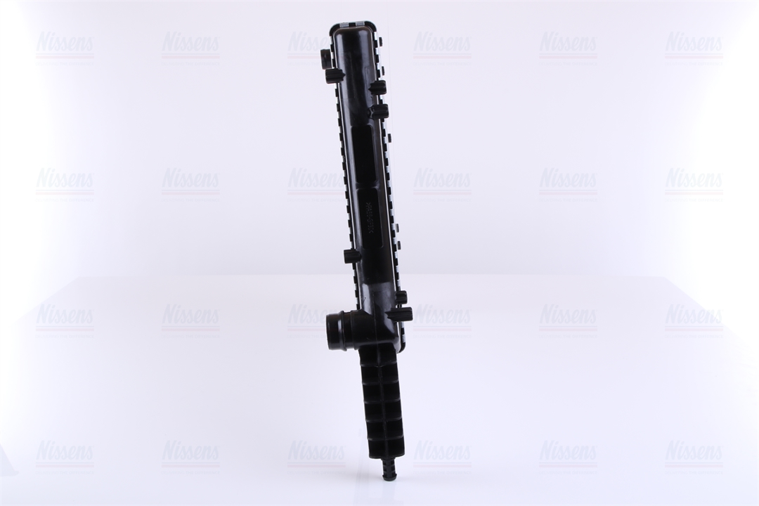 Engine cooling radiator Nissens 61769