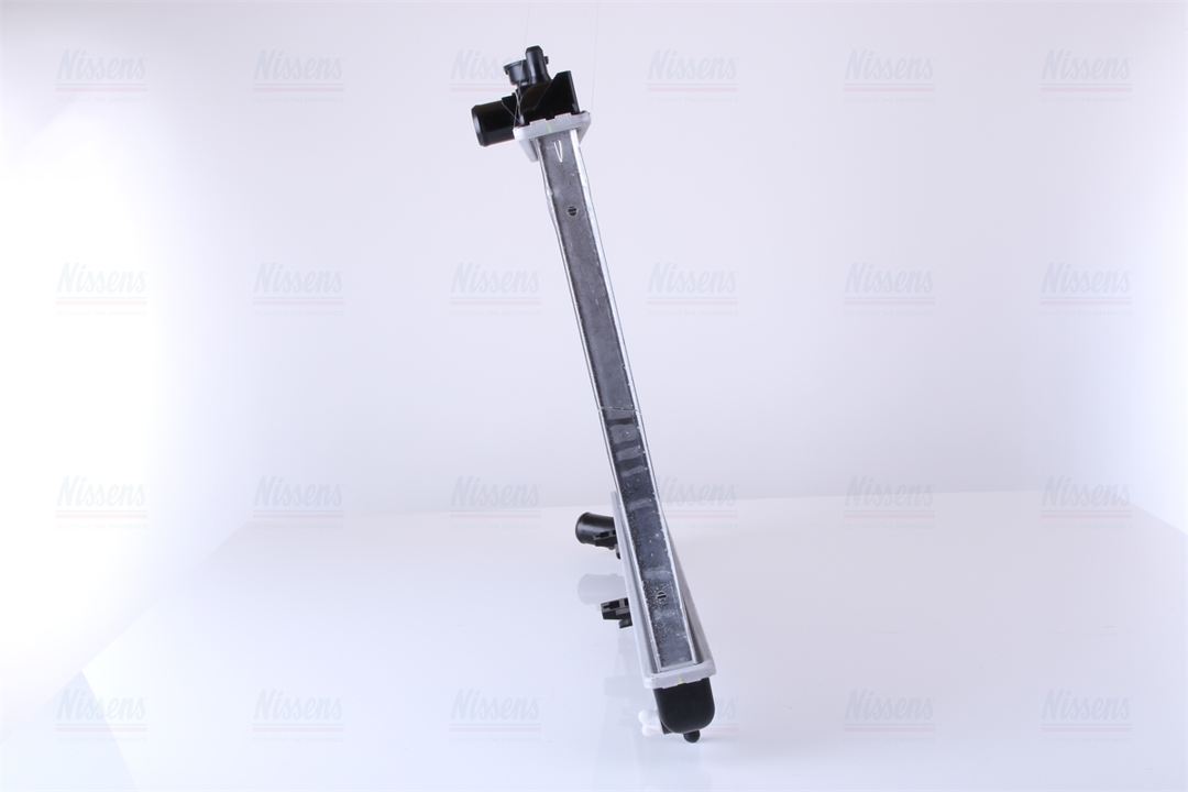Engine cooling radiator Nissens 67481