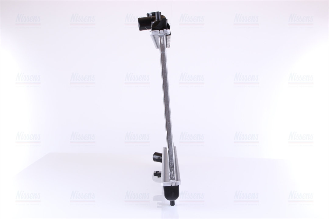 Engine cooling radiator Nissens 67484