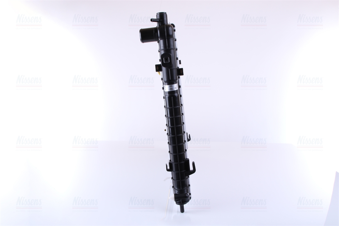 Engine cooling radiator Nissens 67486