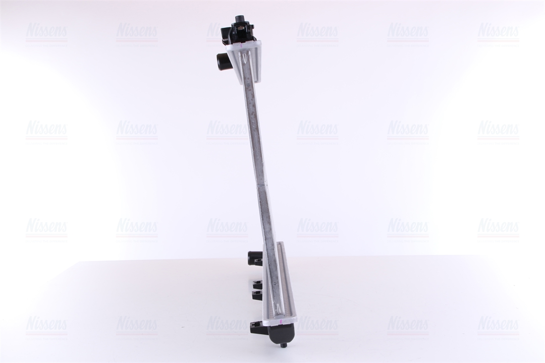Engine cooling radiator Nissens 67494