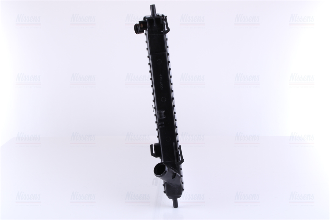 Engine cooling radiator Nissens 67555