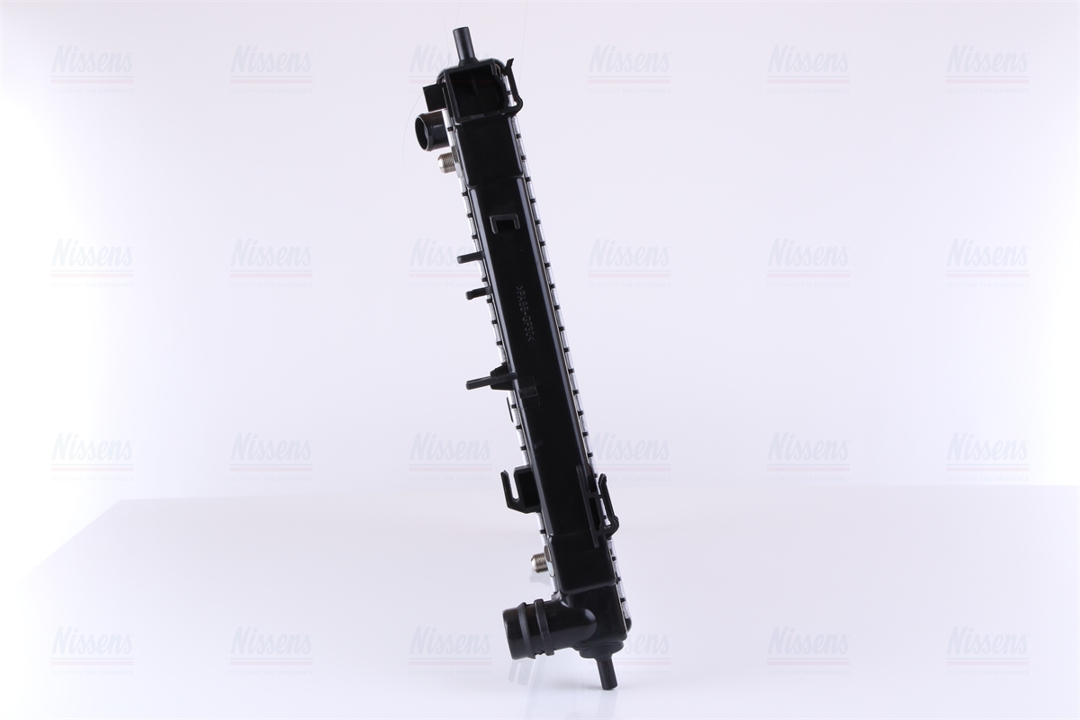 Engine cooling radiator Nissens 67608