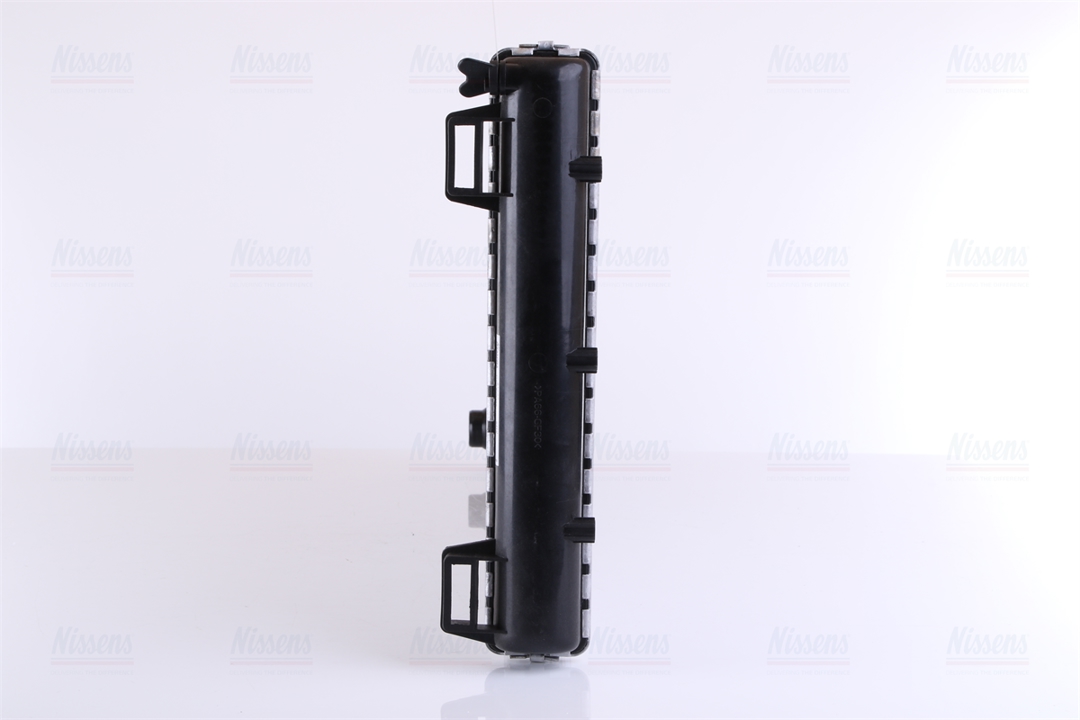 Engine cooling radiator Nissens 61887