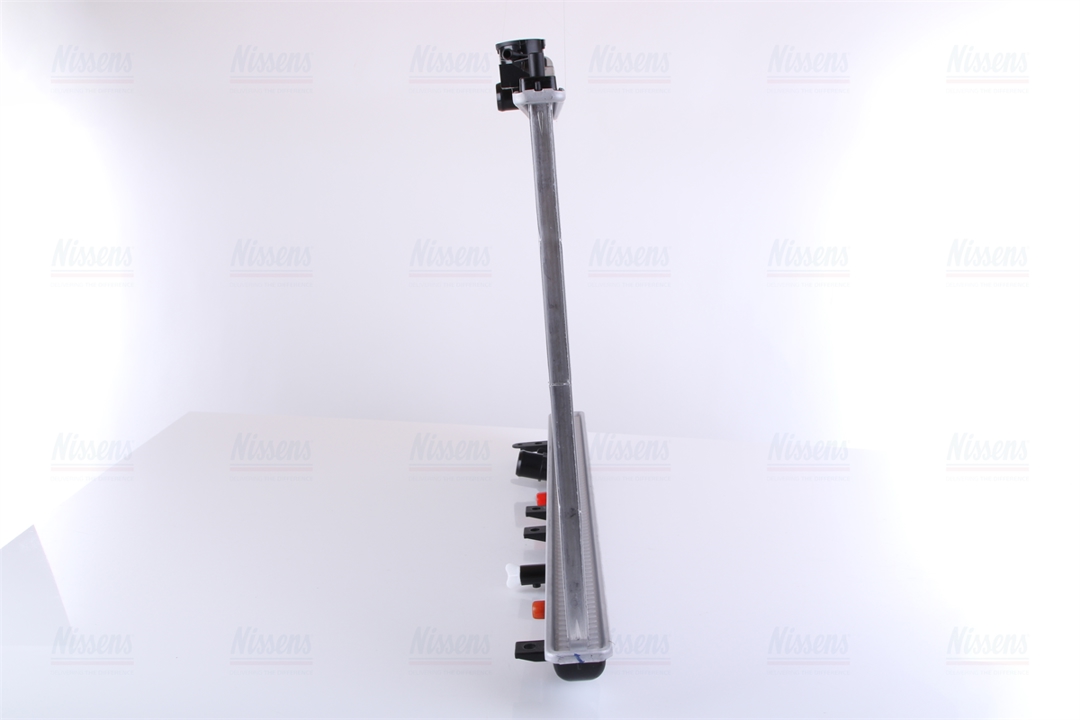 Engine cooling radiator Nissens 68138