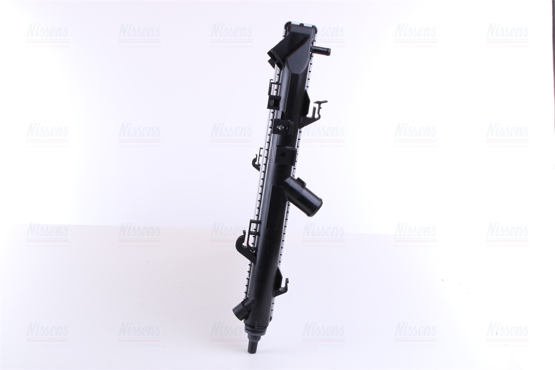 Engine cooling radiator Nissens 68527
