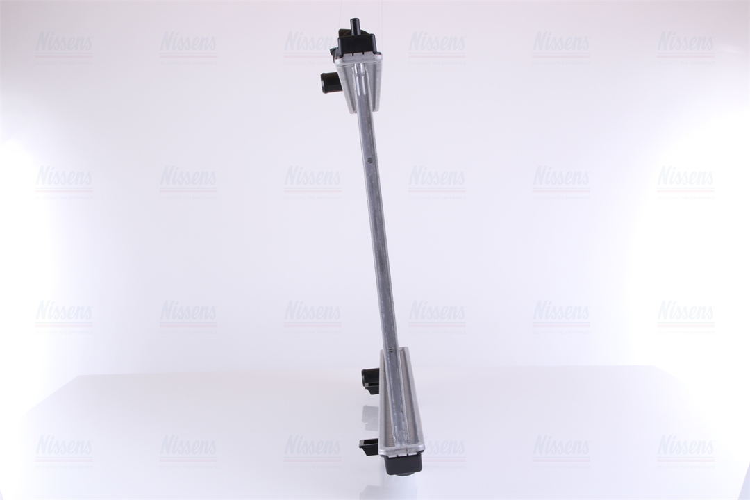 Engine cooling radiator Nissens 68718