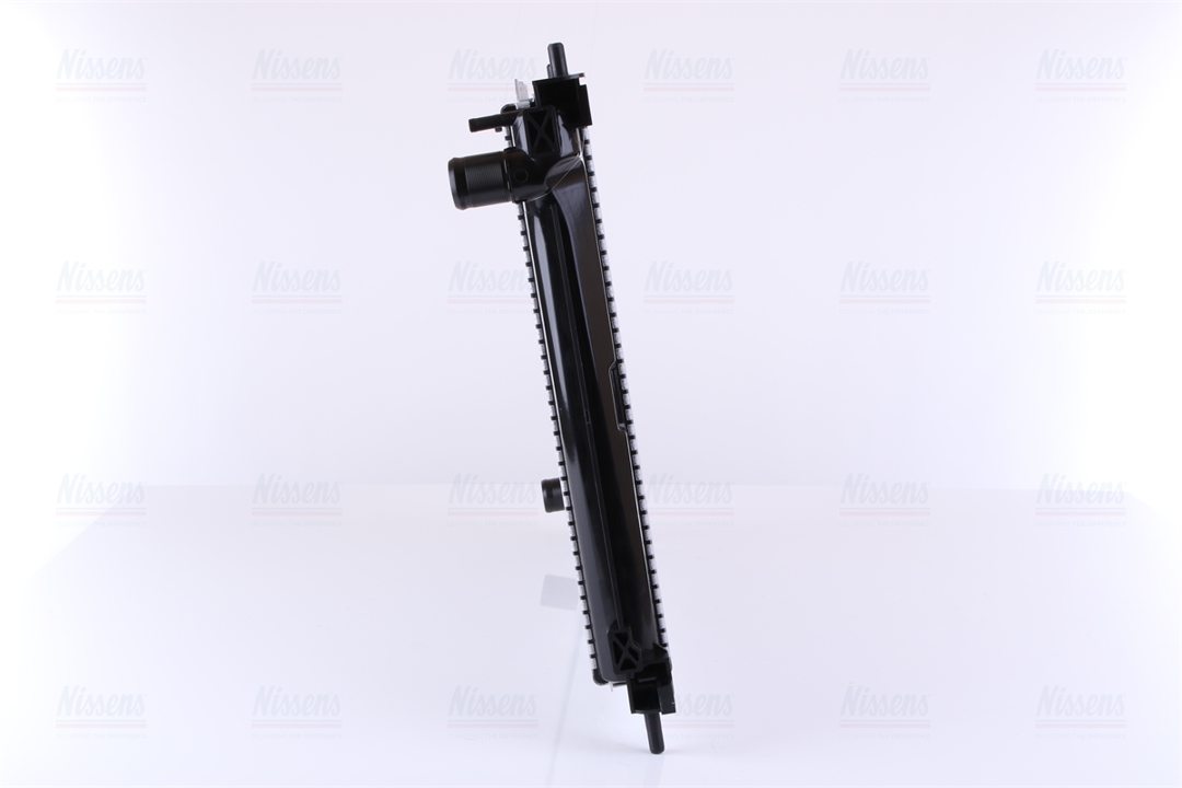Engine cooling radiator Nissens 68722
