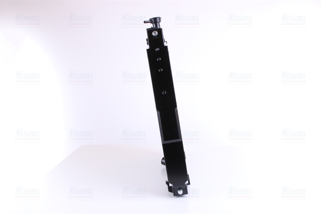 Engine cooling radiator Nissens 68742