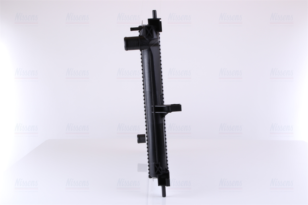 Engine cooling radiator Nissens 68729