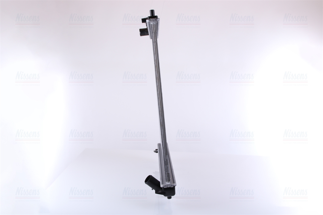 Engine cooling radiator Nissens 68181A