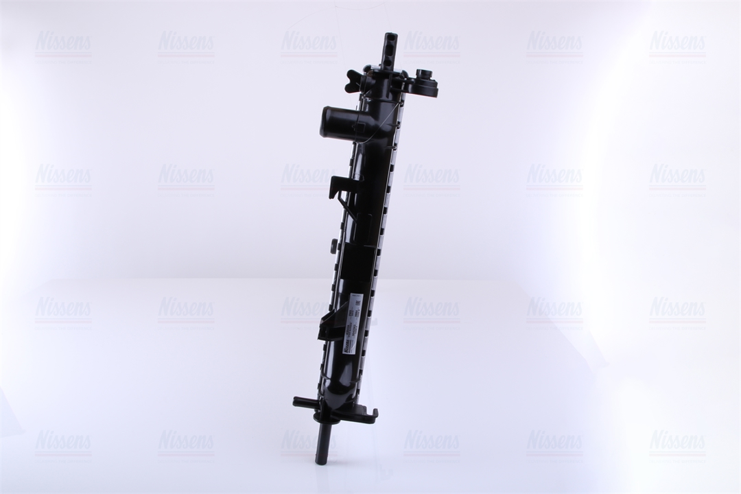 Engine cooling radiator Nissens 62043A