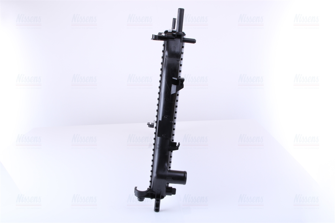Engine cooling radiator Nissens 62044A