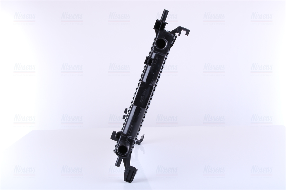 Engine cooling radiator Nissens 62083A