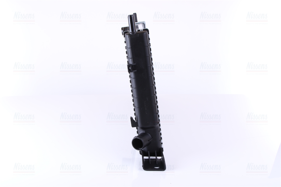 Engine cooling radiator Nissens 621541