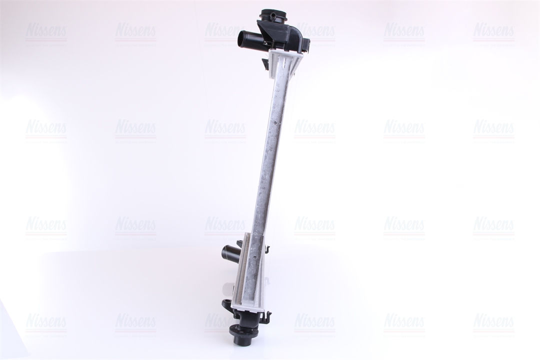 Engine cooling radiator Nissens 69211