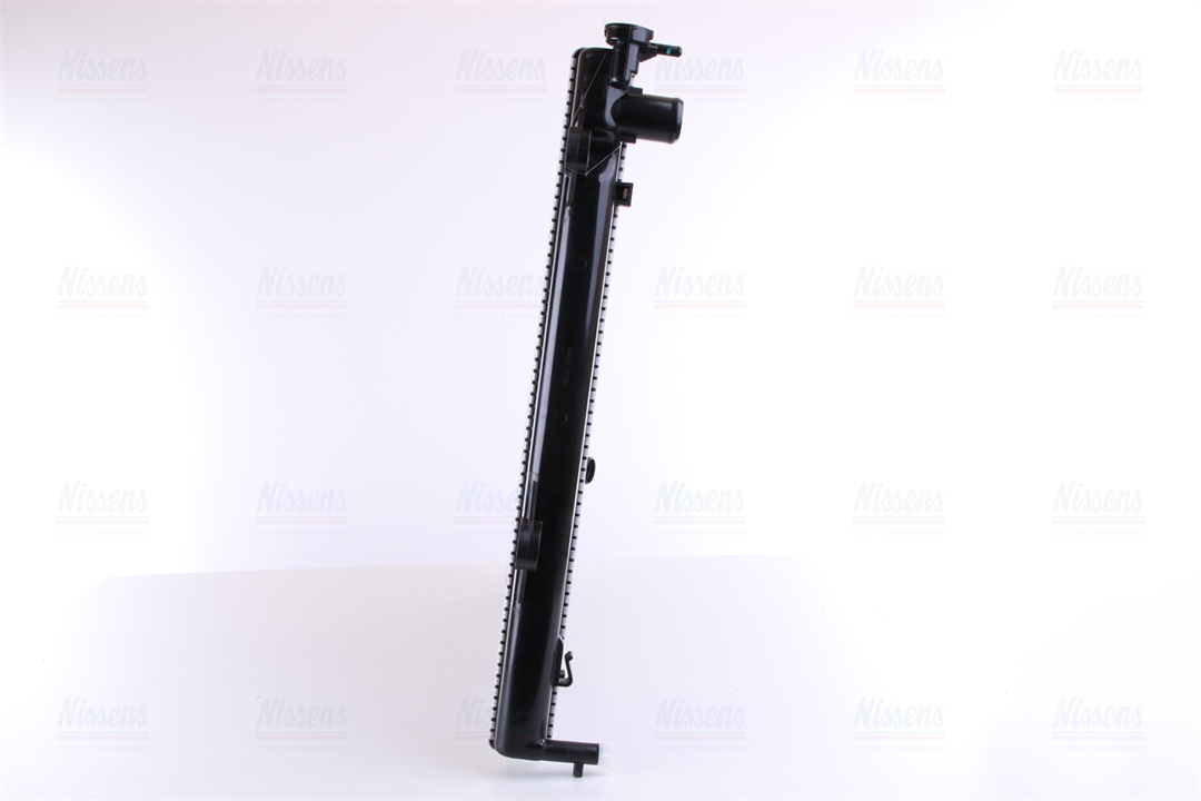 Engine cooling radiator Nissens 69479