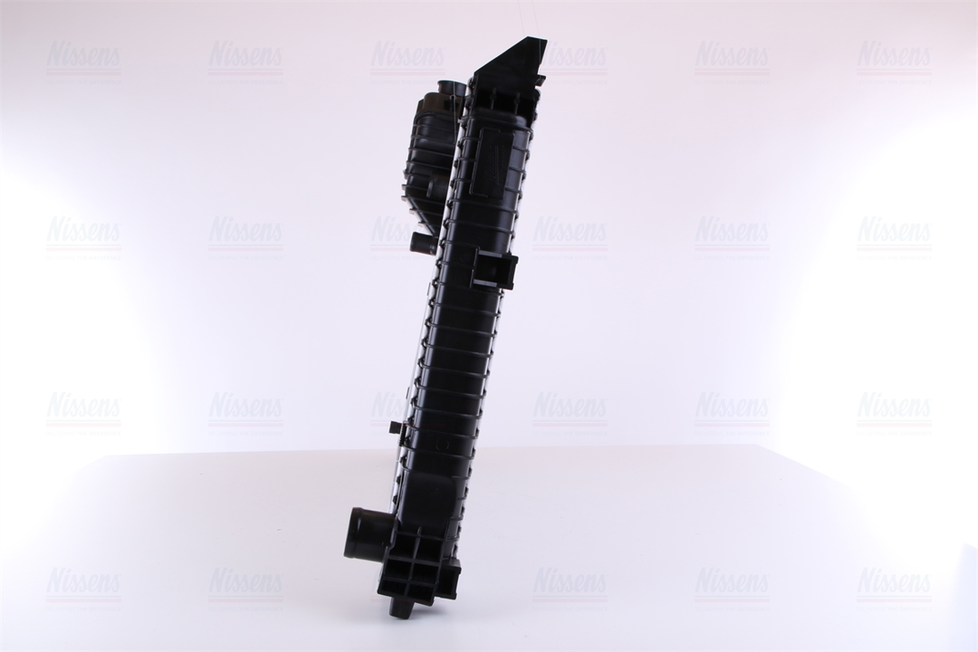 Engine cooling radiator Nissens 62519A