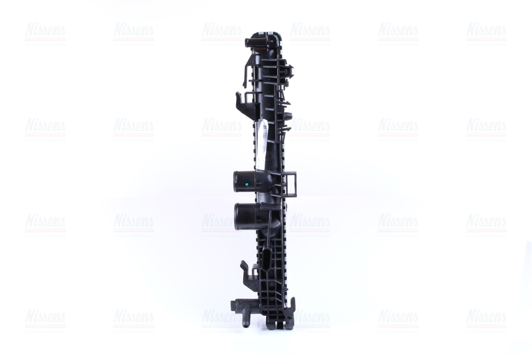 Engine cooling radiator Nissens 62572