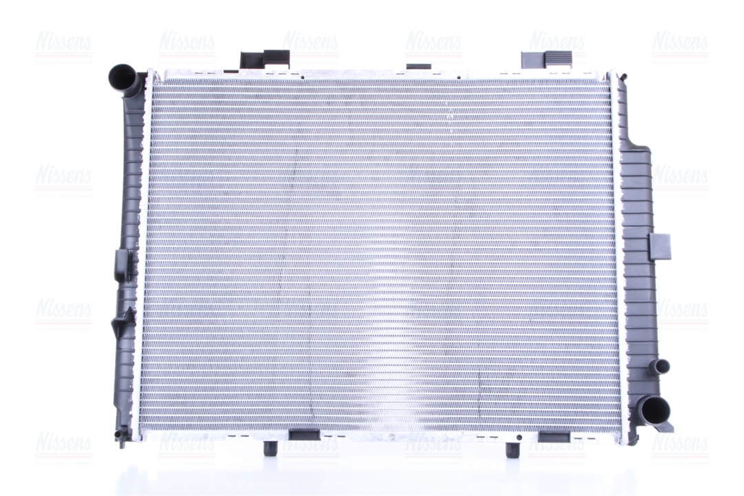 Engine cooling radiator Nissens 62612A