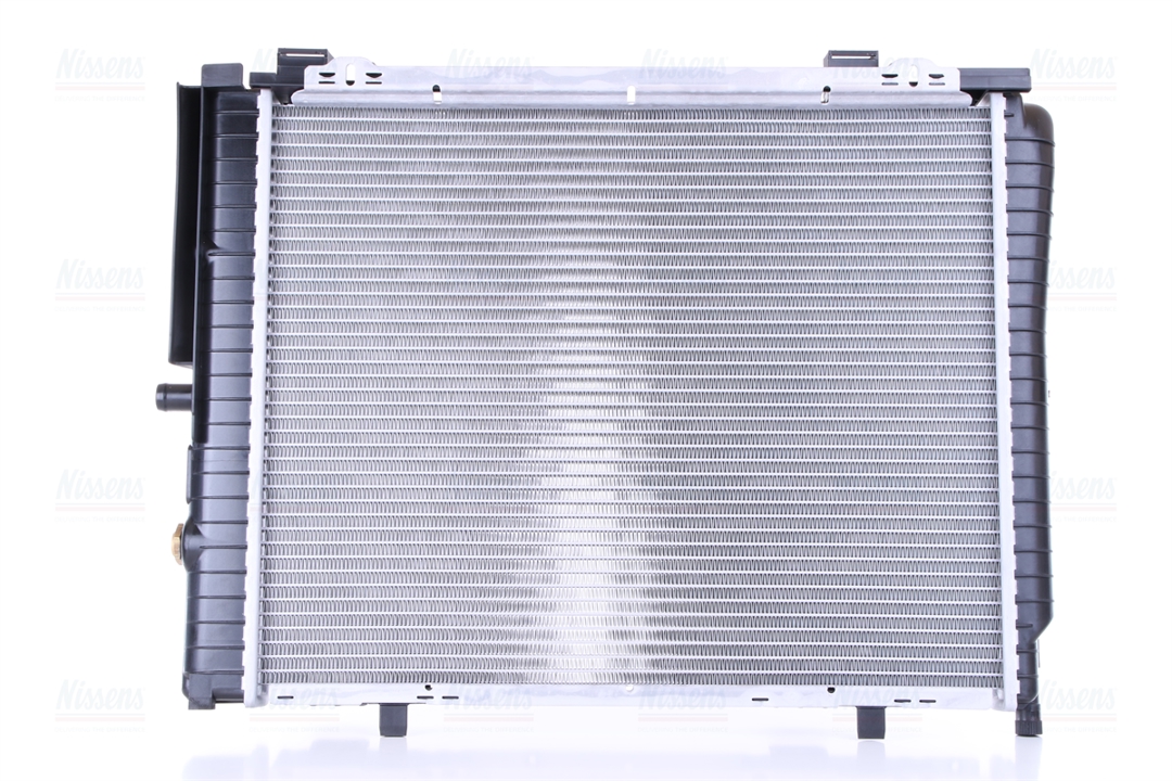 Engine cooling radiator Nissens 62712A