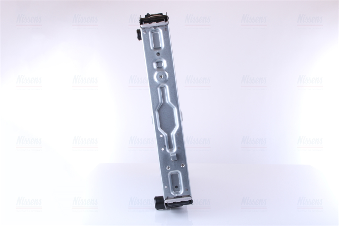 Engine cooling radiator Nissens 62747