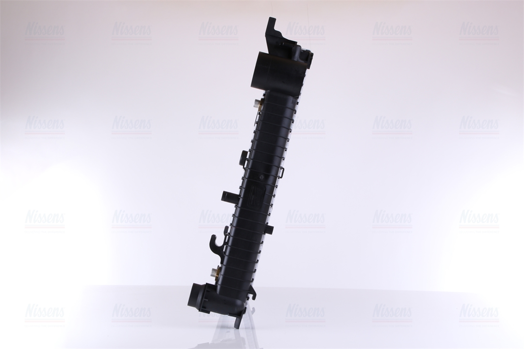 Engine cooling radiator Nissens 62771A